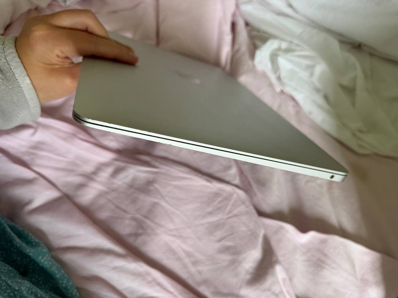 Ноутбук Apple MacBook Air 13 (2018), 128 ГБ
