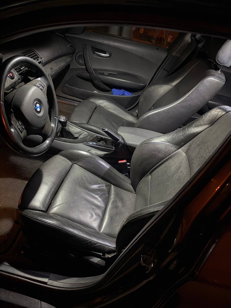 Автомобиль BMW E87 120d, 2004 год