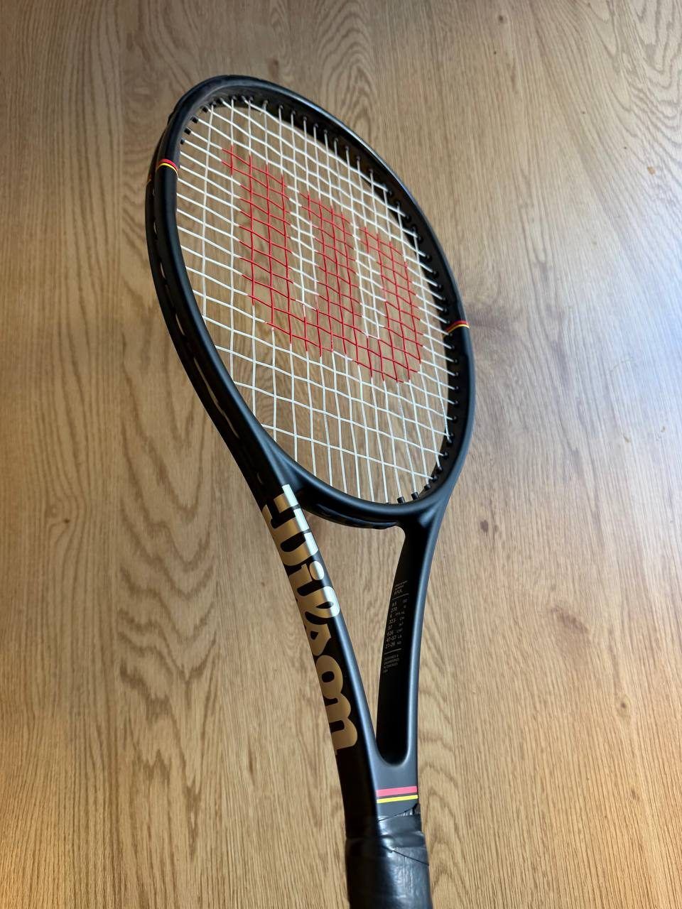 Теннисная ракетка Wilson Pro Staff 97UL, размер ручки L2