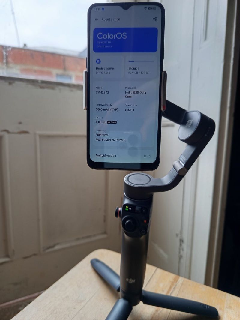 DJI Osmo Mobile 6 (OM6) — Флагманский стабилизатор для киношных видео на смартфо