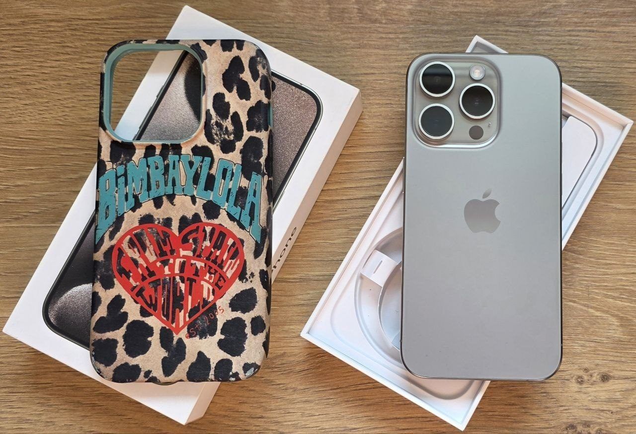 Смартфон iPhone 15 Pro, 256GB