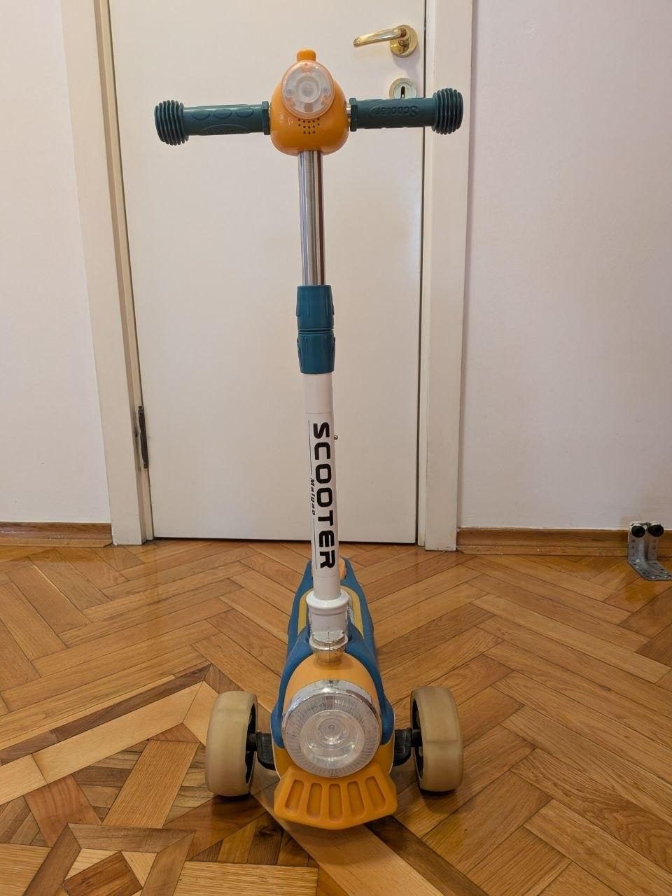 Самокат, детский