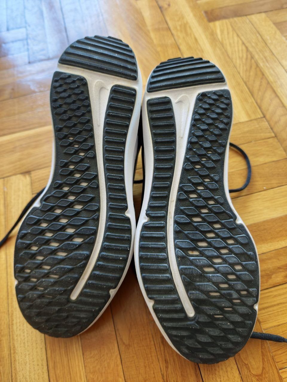 Кроссовки Nike Downshifter 12, размер 38