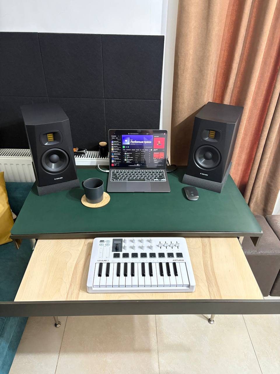 Стол DIY, 100×55 см