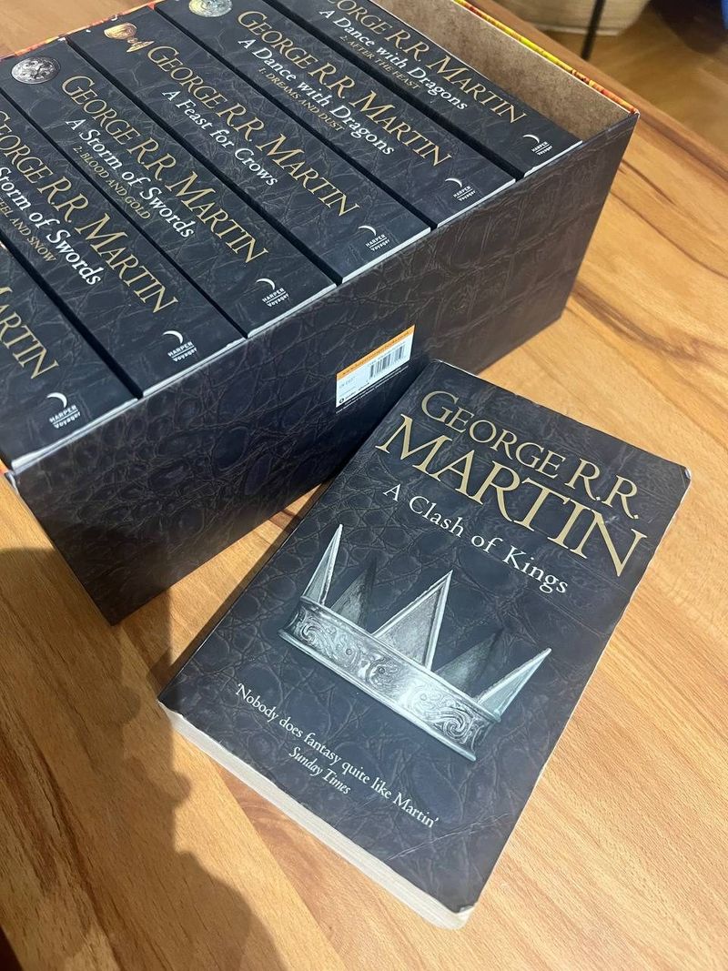 Книги Harper Voyager Игра престолов, 7 томов