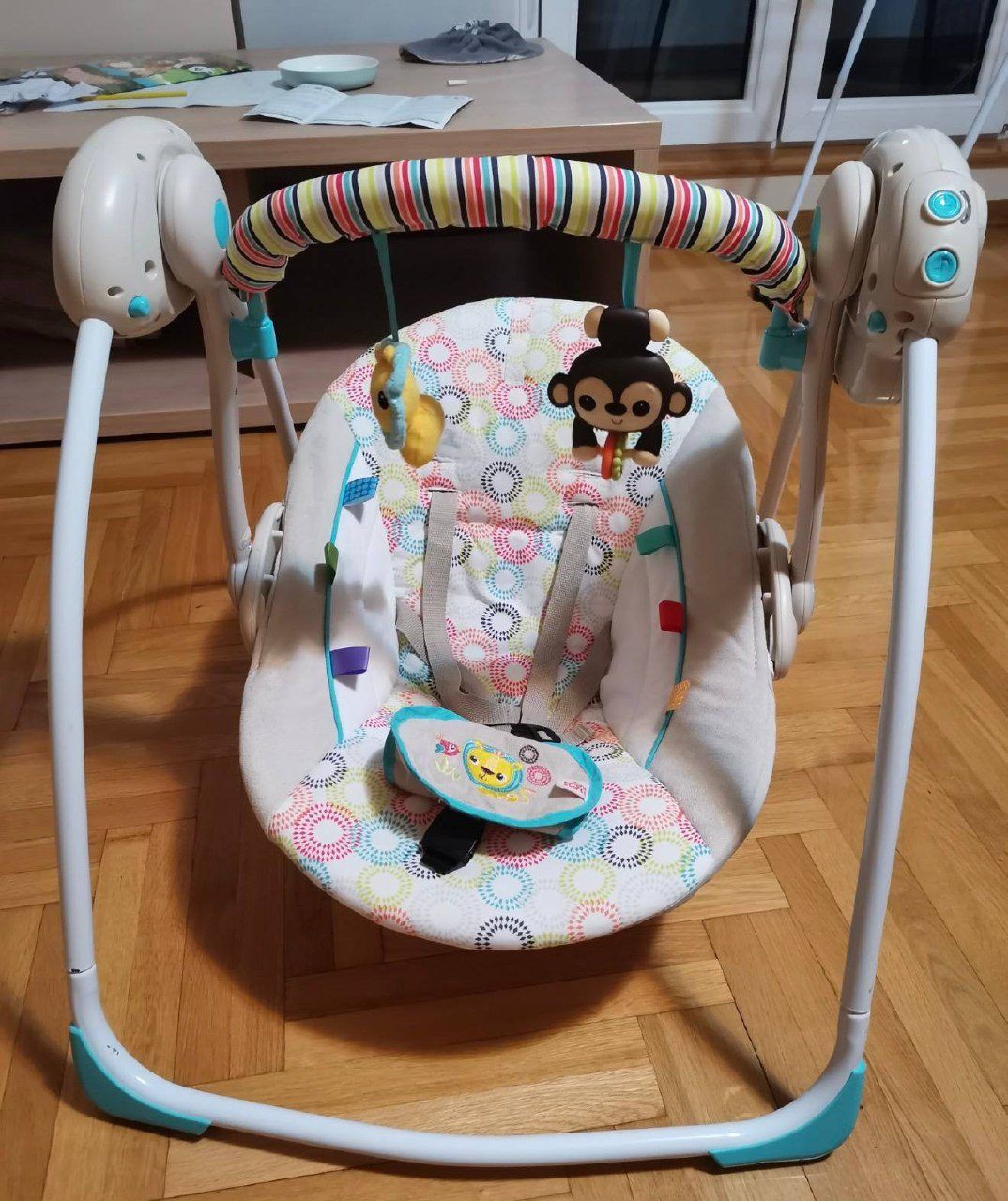 Качели-шезлонг Bright Starts Portable Swing, Petite Jungle