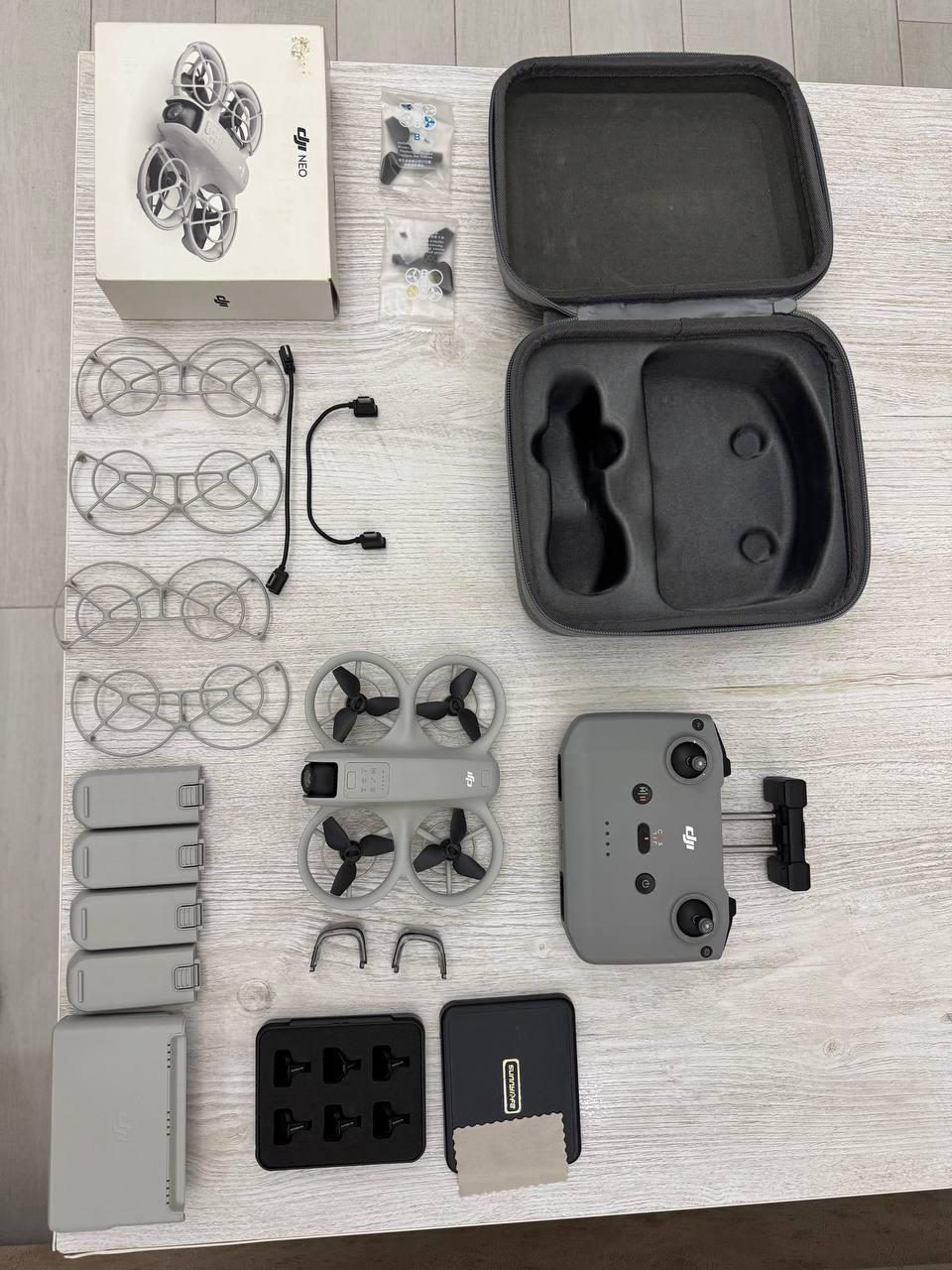 Квадрокоптер DJI Neo, расширенный комплект