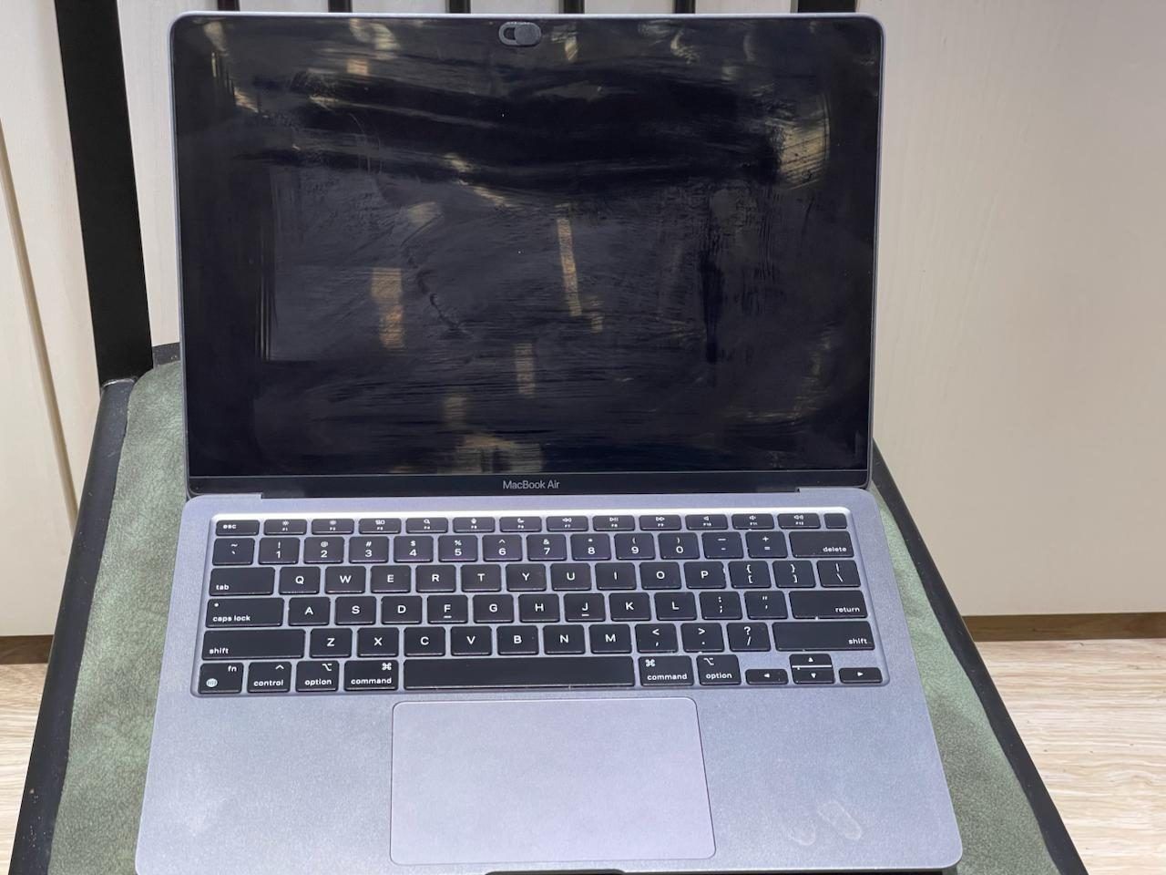 Ноутбук Apple MacBook Air, 256 ГБ