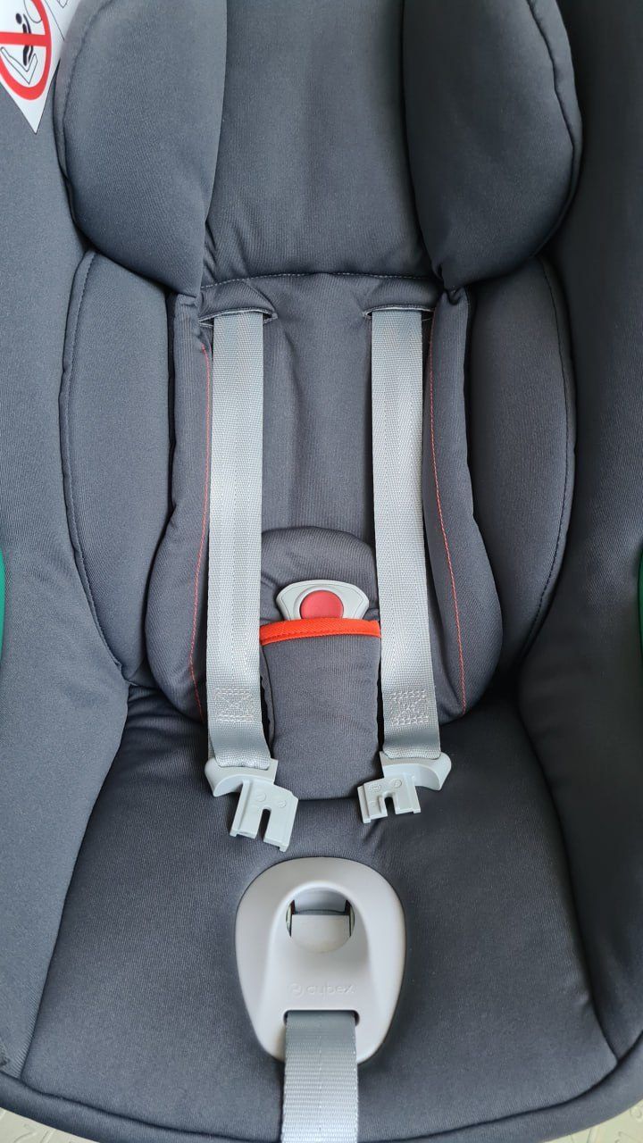Автолюлька Cybex Aton B2 i-size 0+, 0+