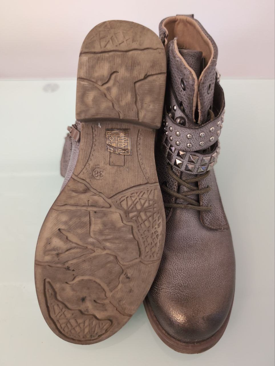 Boots A.S. 98, size 38