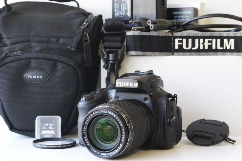 Фотоаппарат Fujifilm FinePix HS50EXR