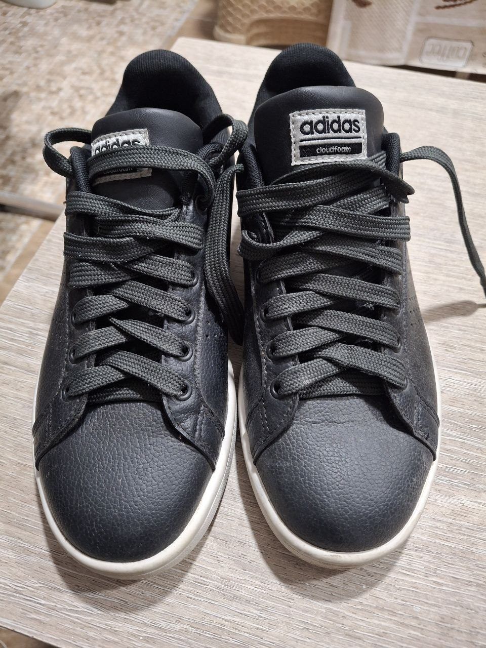 Кроссовки Adidas cloudfoam, размер 39