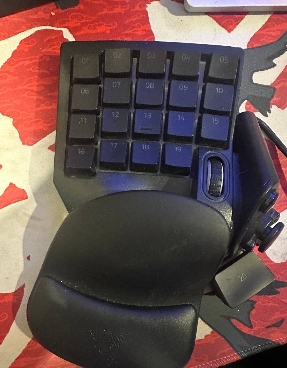 Игровой кейпад Razer Tartarus V2