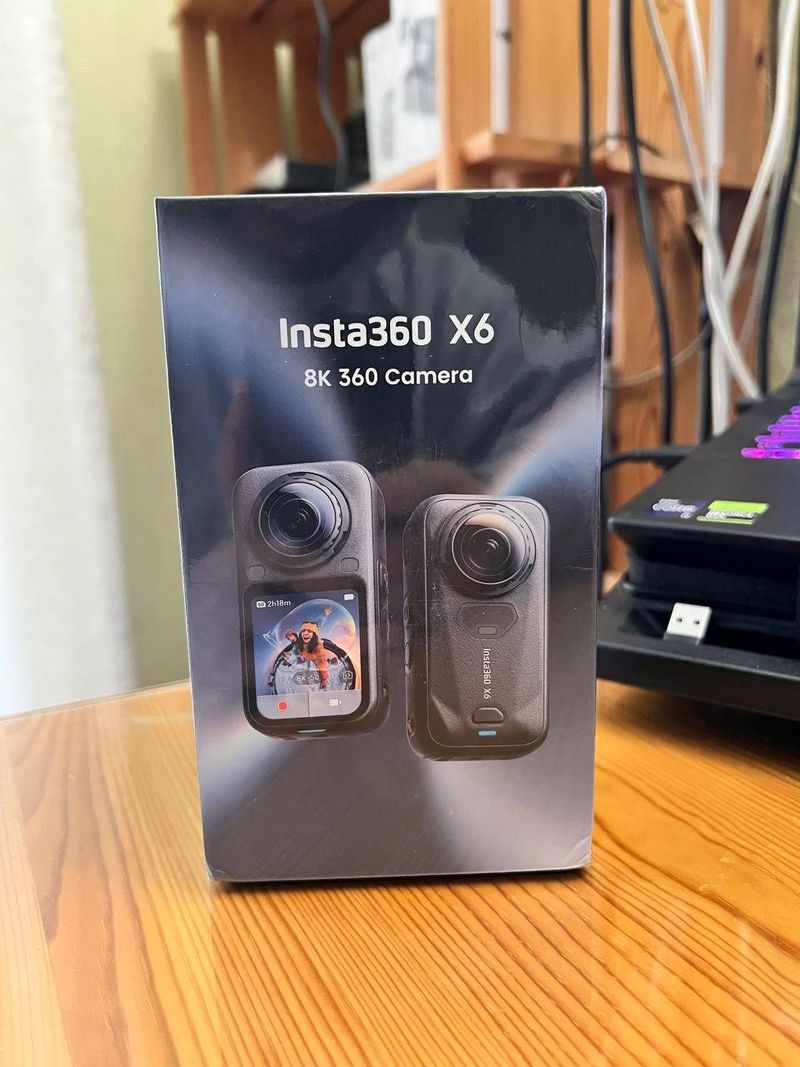 Insta360 X6 Standard Bundle