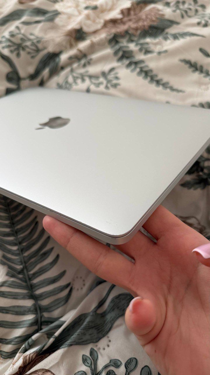Ноутбук Apple MacBook Pro 13” M1 (2020), 256 ГБ