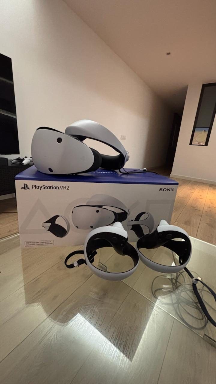 Шлем виртуальной реальности PlayStation VR2