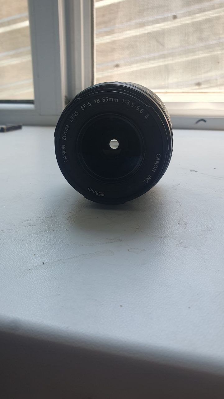 Объектив Canon, 18 - 55 мм