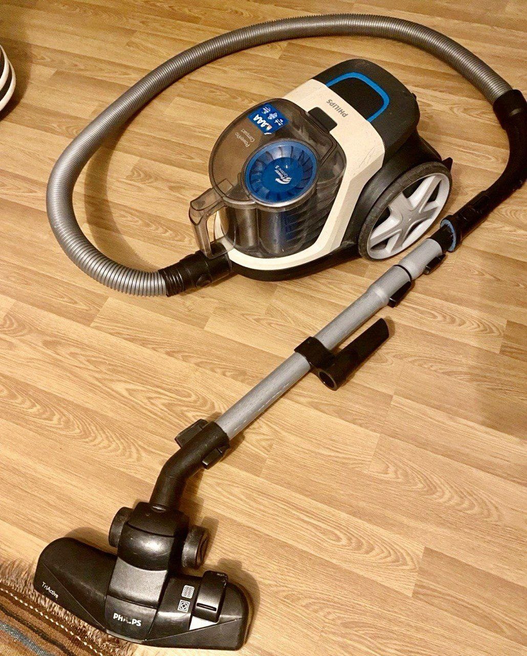 Пылесос Philips Power Cyclon 5, безмешковый