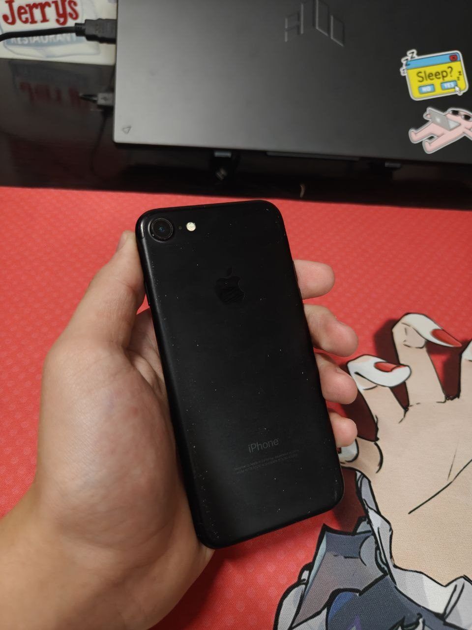 Телефон Apple iPhone 7, 128 ГБ