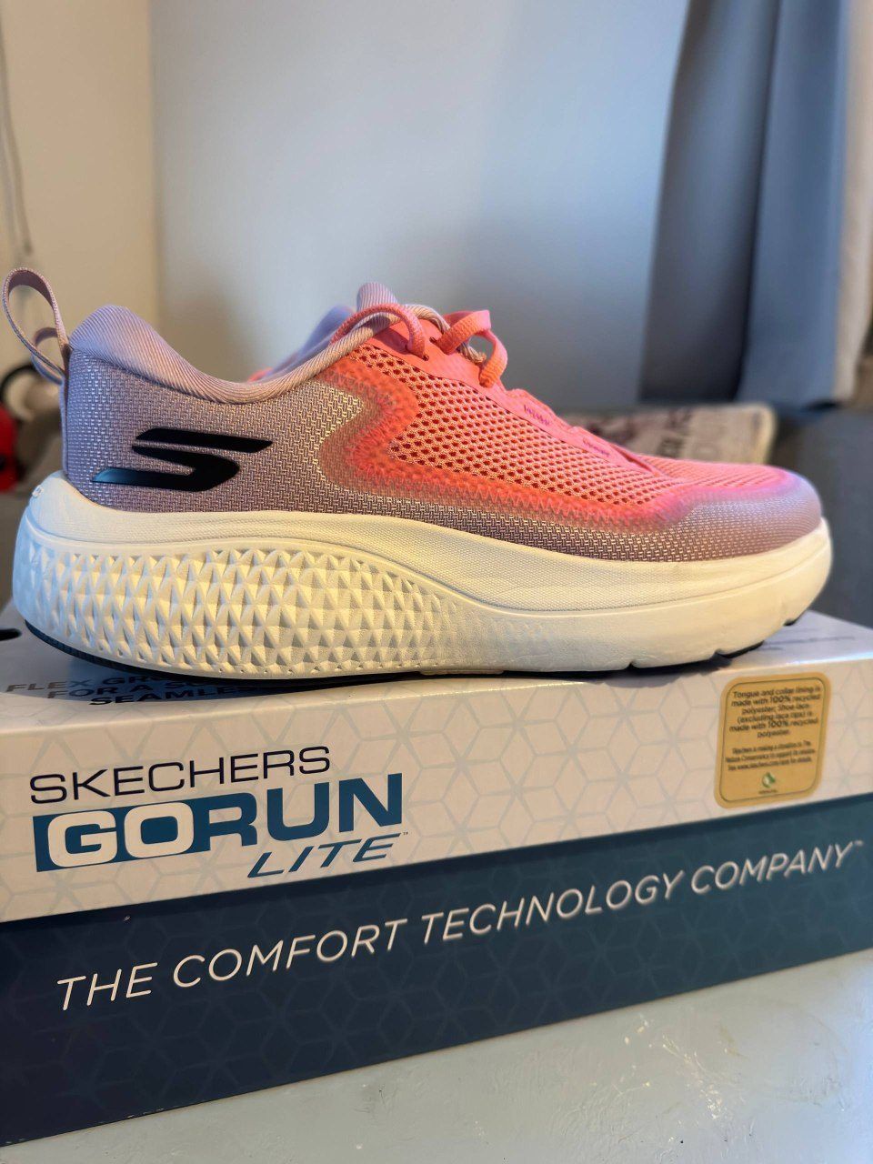Беговые кроссовки Skechers go run, размер 38