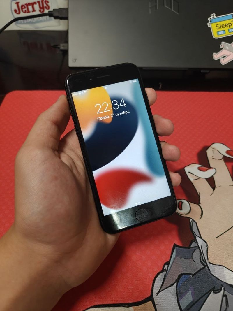 Телефон Apple iPhone 7, 128 ГБ
