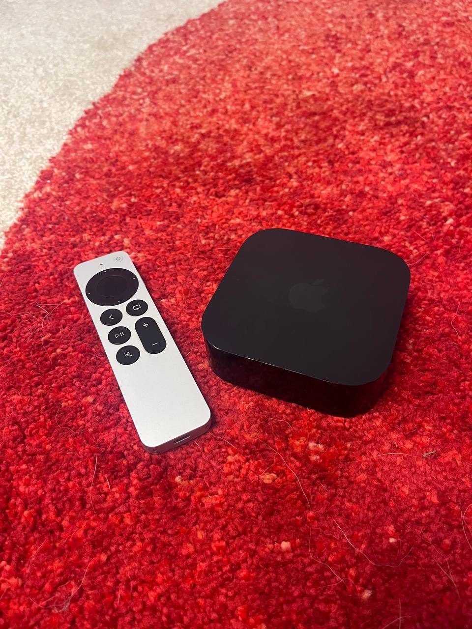 Tv-приставка Apple TV, 64 гига