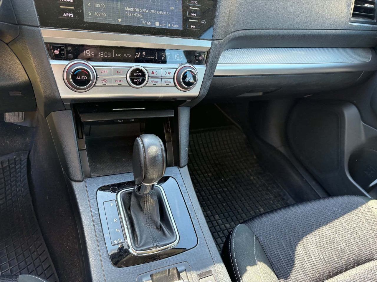 Автомобиль Subaru Legacy Outback, год 2016