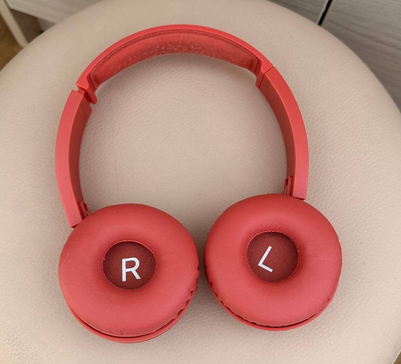 Наушники Philips, красные