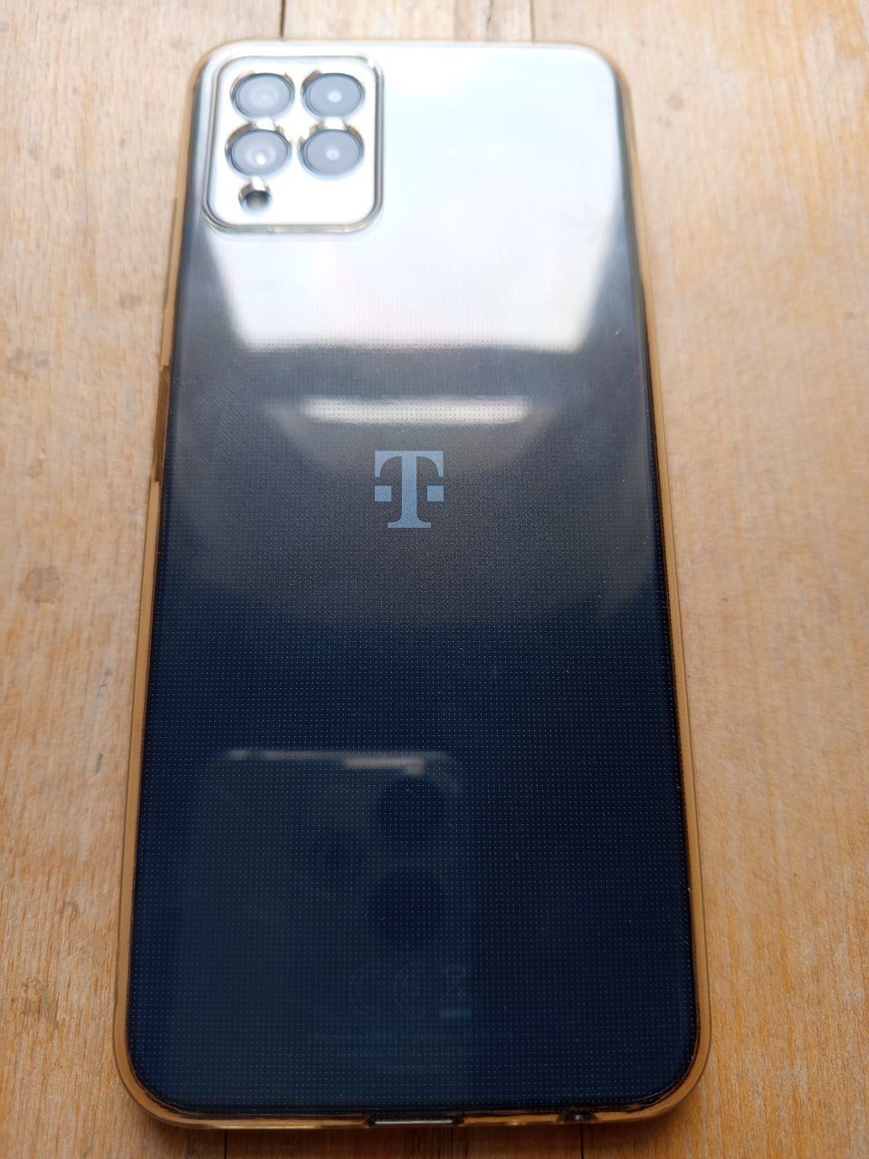 Смартфон T Phone Pro 5G, 256 ГБ