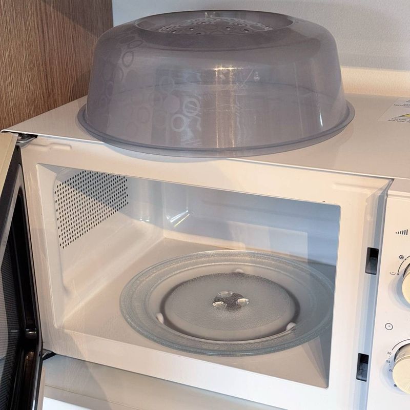 Микроволновая печь Beko MGC20100W, объём 20 л