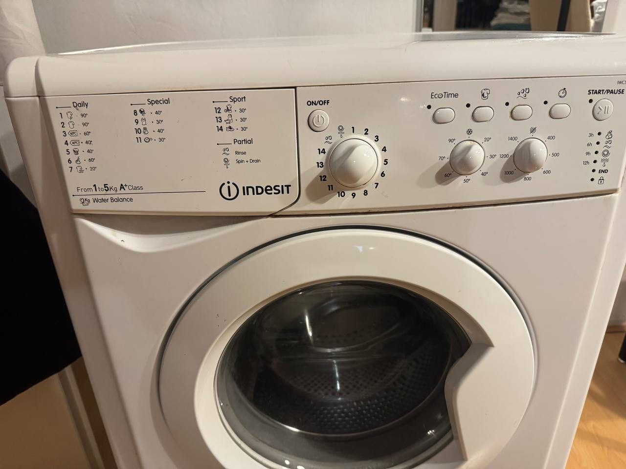 Стиральная машина Indesit