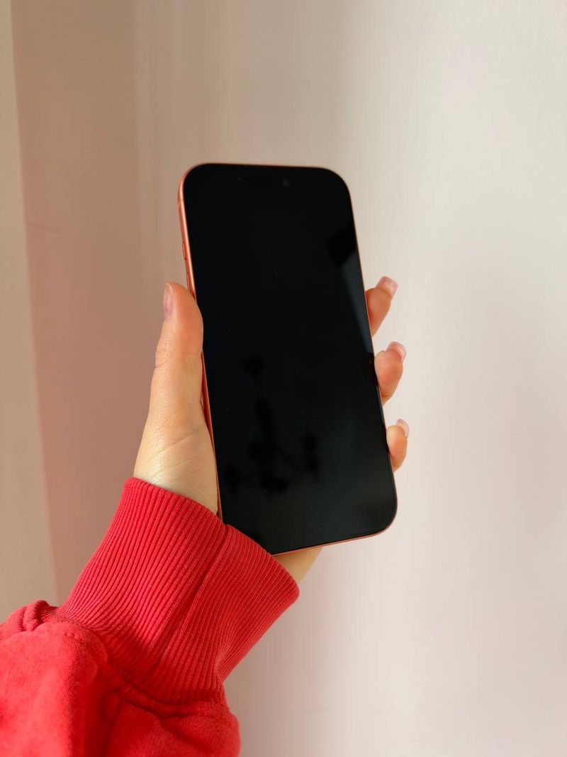 Смартфон Apple Iphone 17 pro