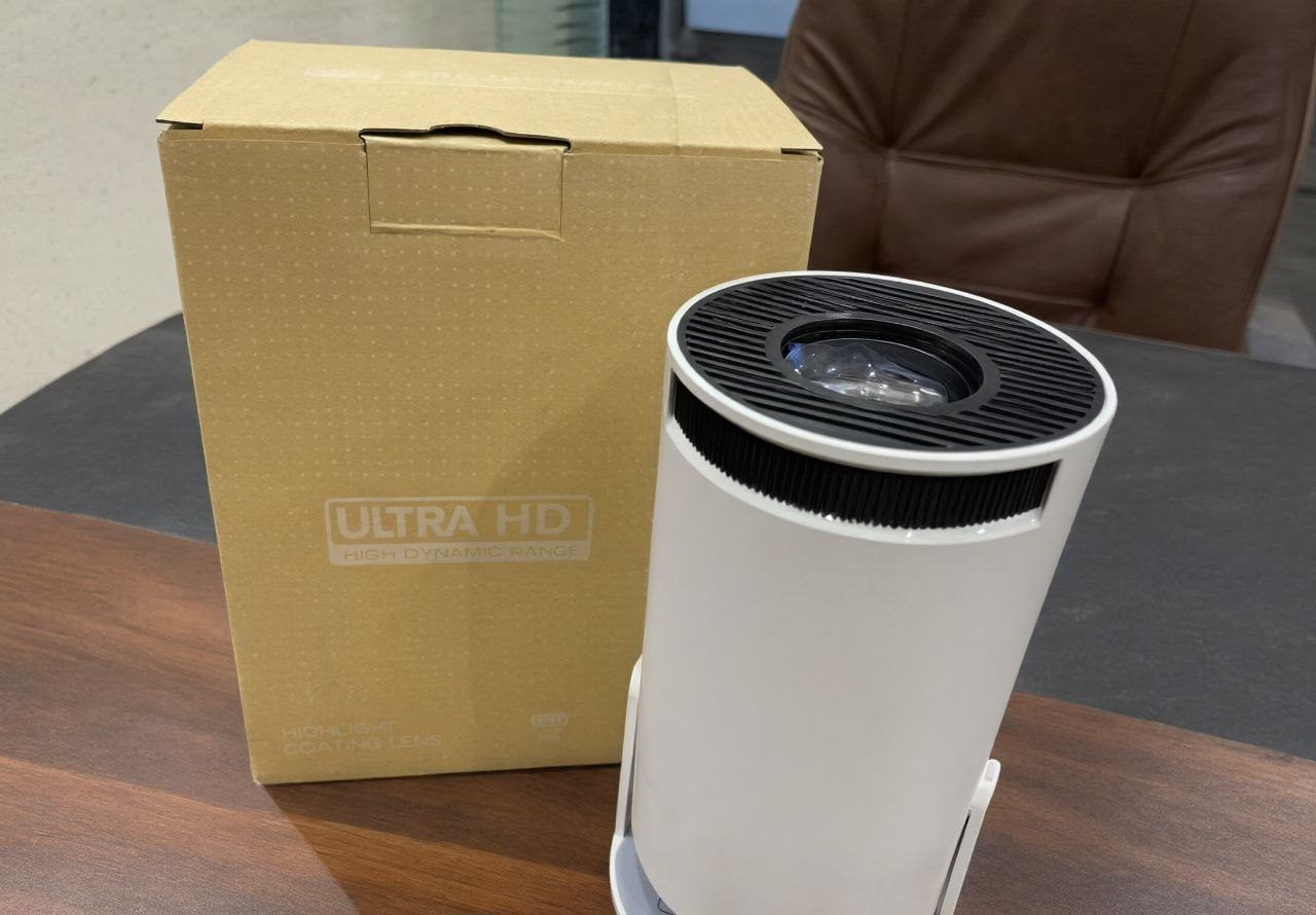 Проектор s100