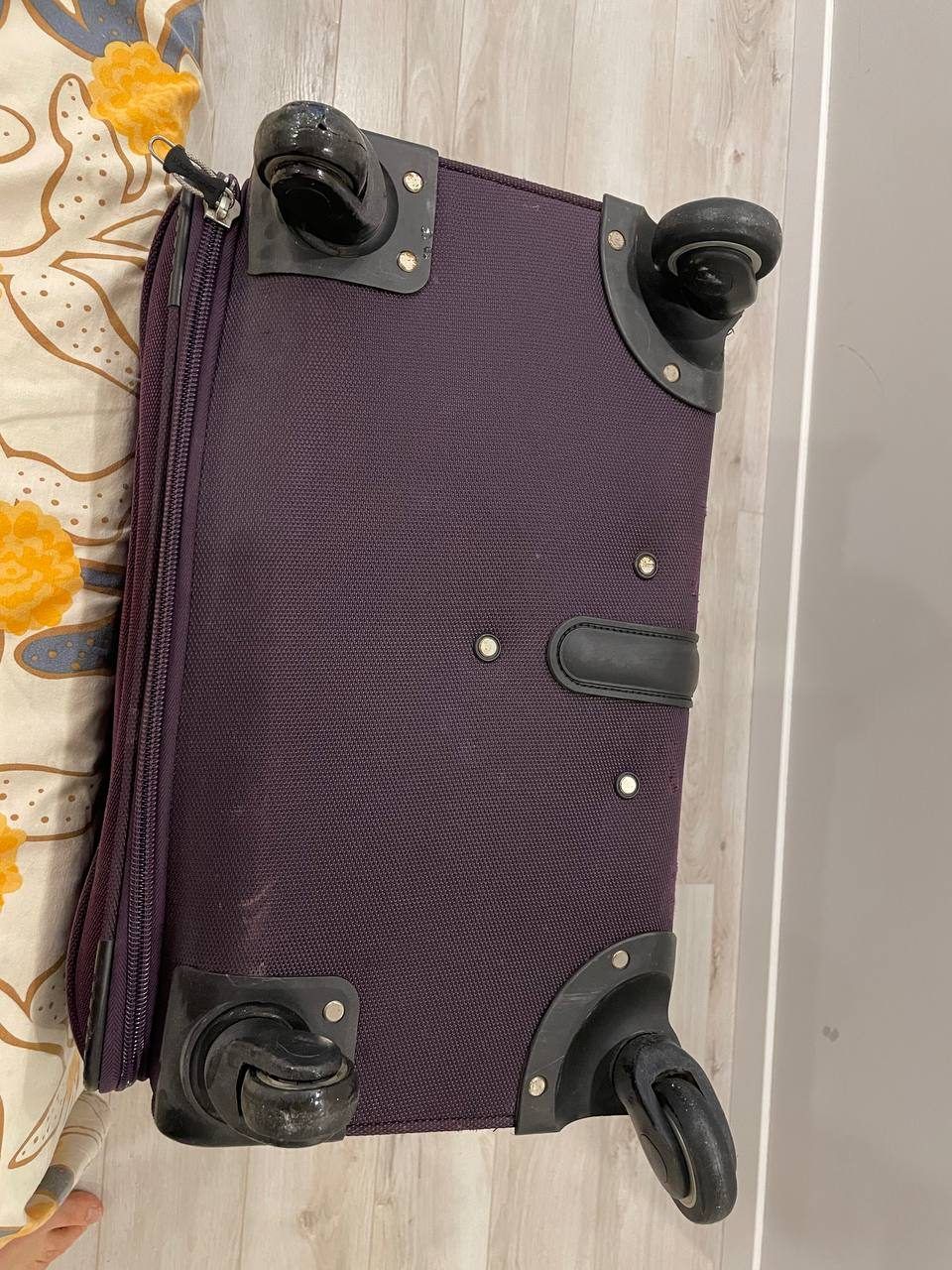Чемодан Samsonite, размер L