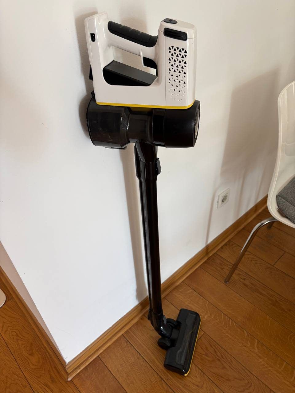 Пылесос Kärcher VC 4 Cordless myHome, беспроводной аккумуляторный