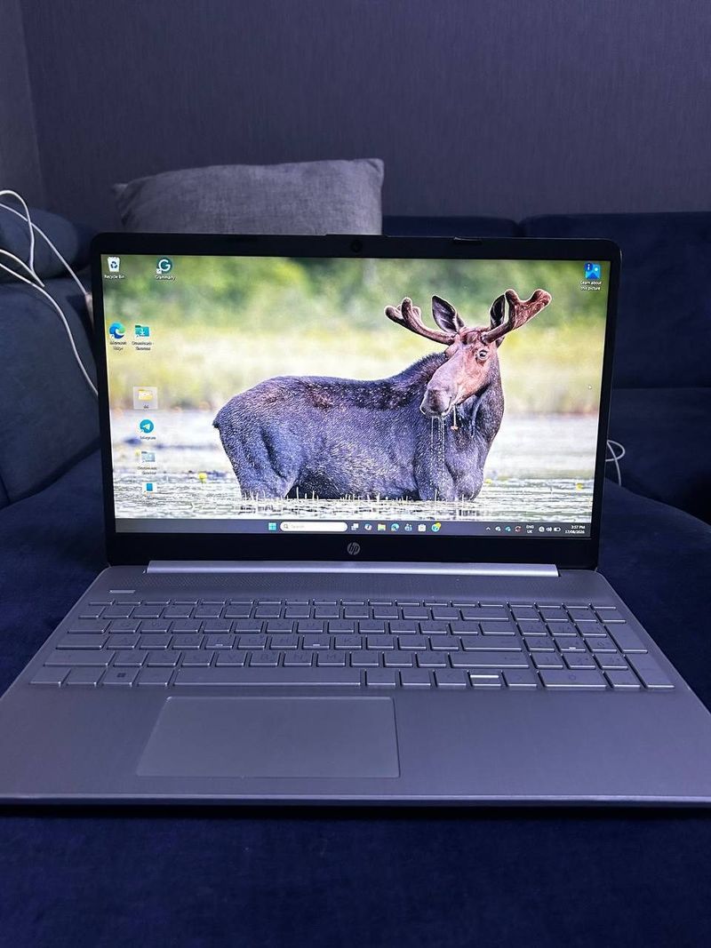 Ноутбук HP 15s-fq2xxx, SSD 256 ГБ