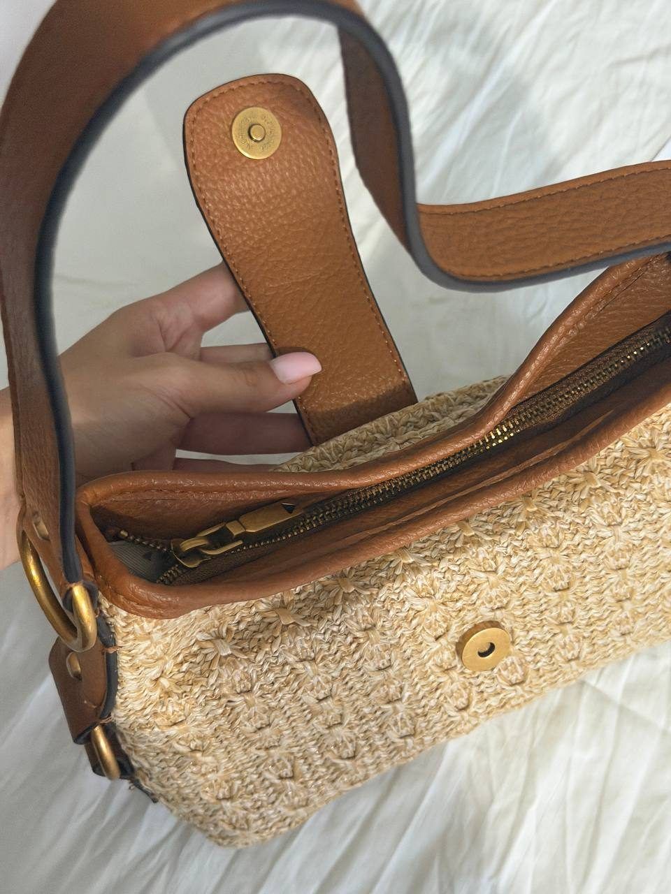 Сумочка GUESS, новая