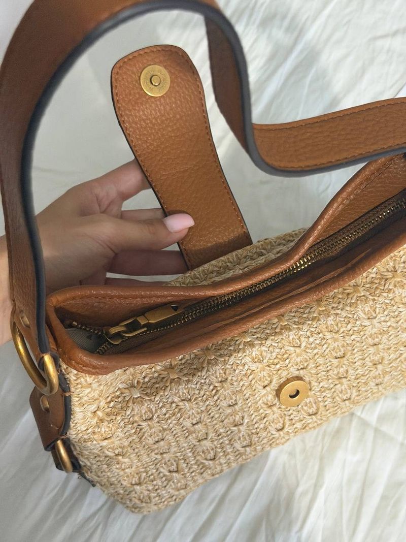 Сумочка GUESS, новая