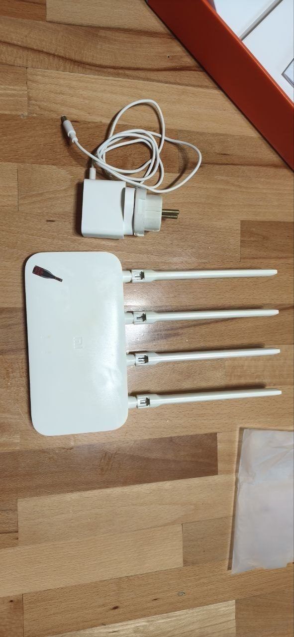 Роутер Xiaomi Mi 4C