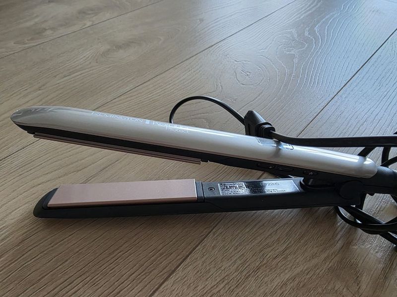 Выпрямитель для волос Remington