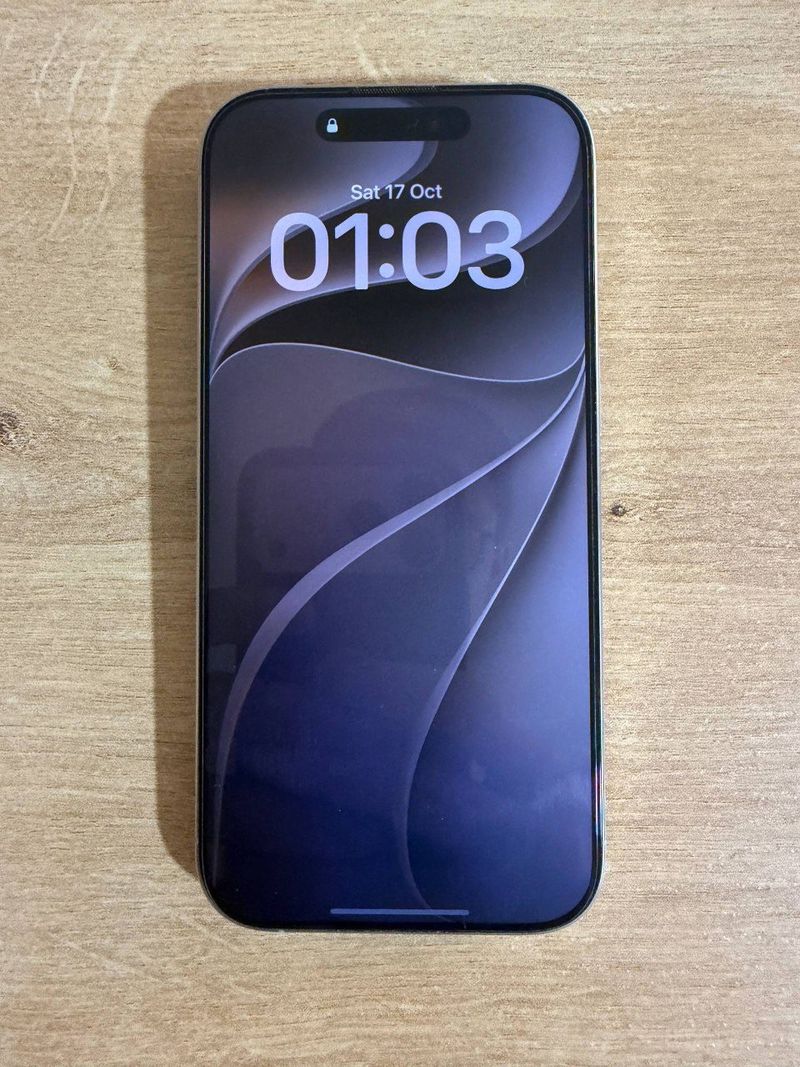 Смартфон Apple iPhone 16 Pro, 128 ГБ