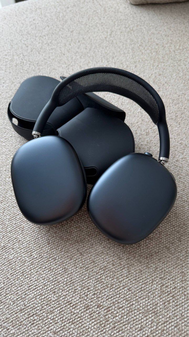 Наушники Apple AirPods Max, USB-C