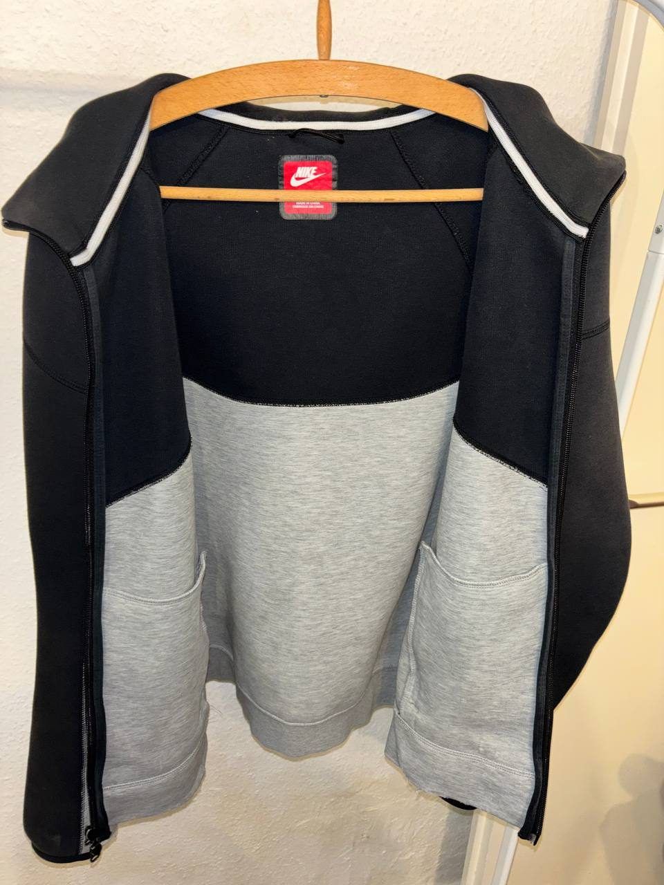 Костюм Nike Tech, размер XS
