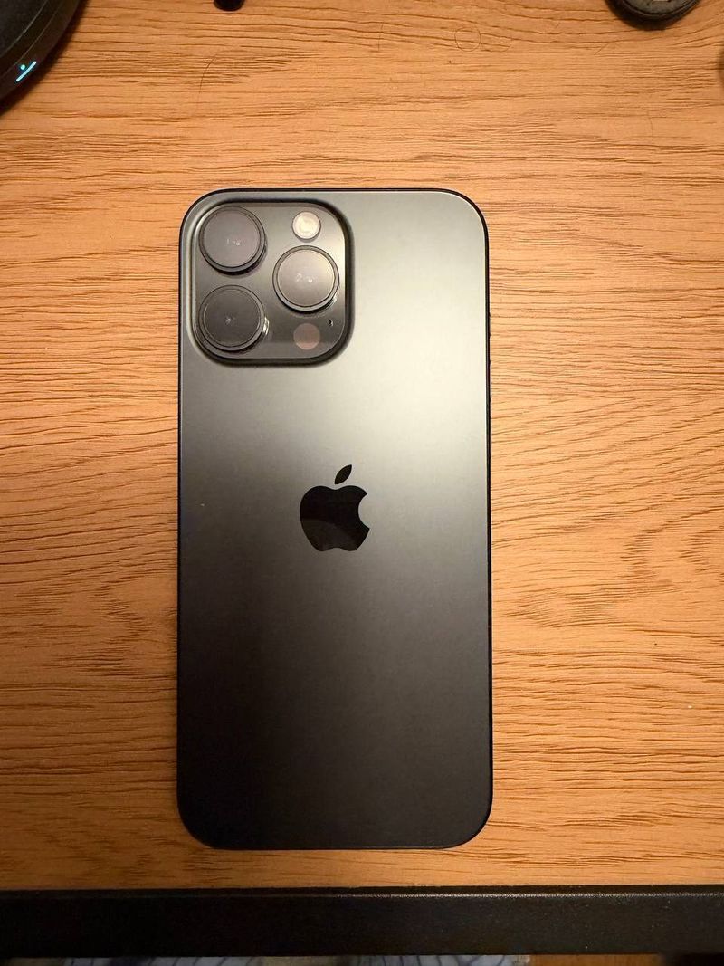 Смартфон Apple iPhone 16 Pro Max, 256 ГБ