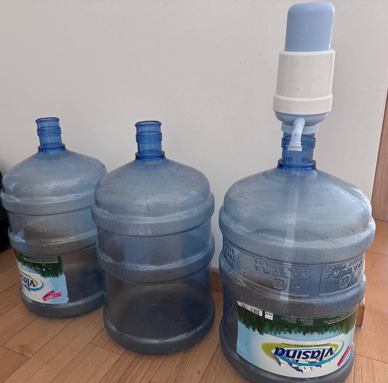 Бутыли для воды с помпой Vlasina Voda, 3 шт