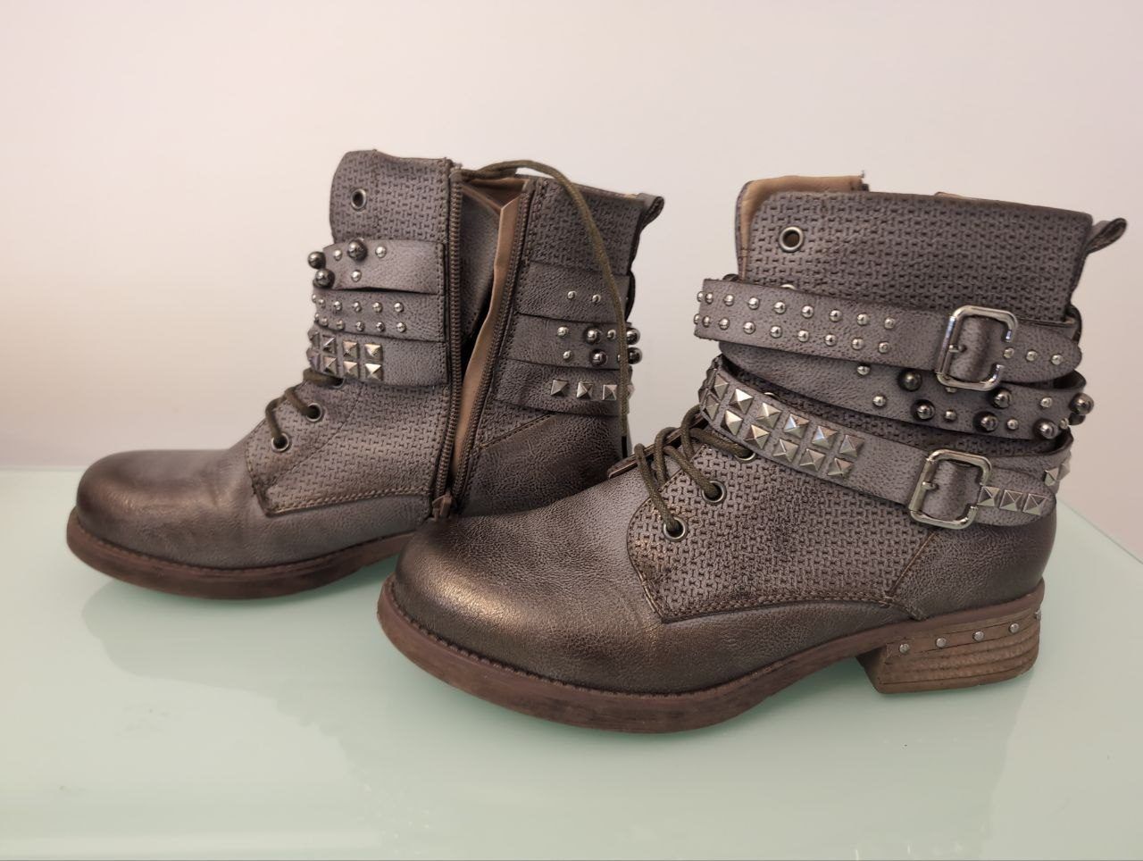 Boots A.S. 98, size 38