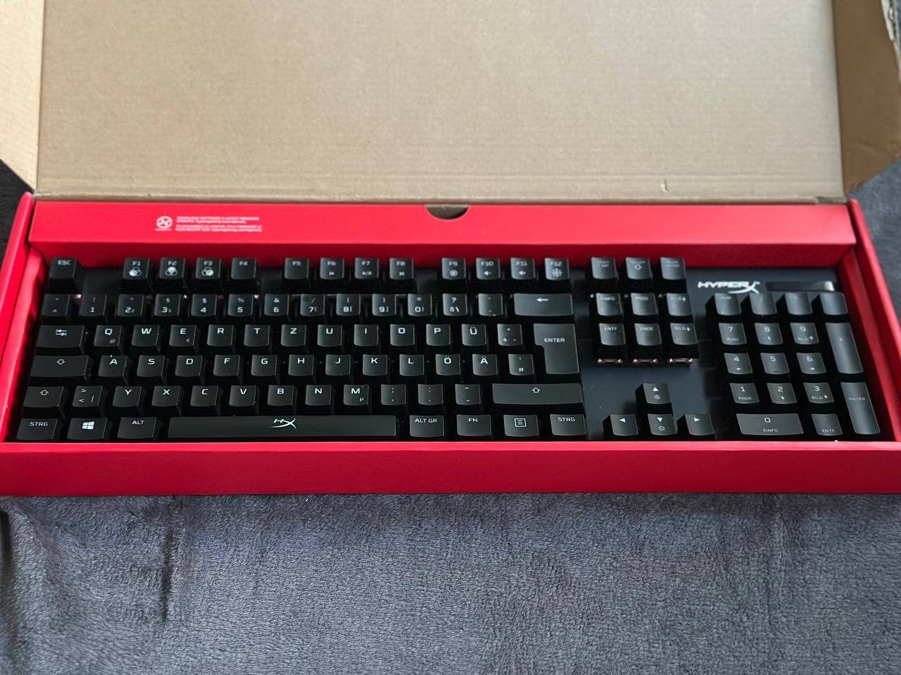 Клавіатура HyperX Alloy FPS, механічна