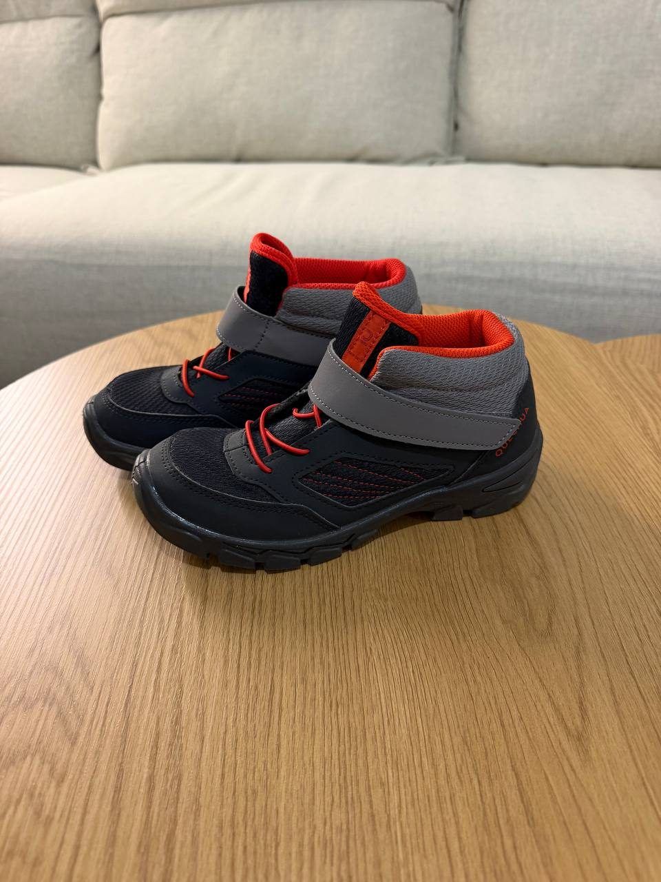 Треккинговые ботинки Decathlon, р.34