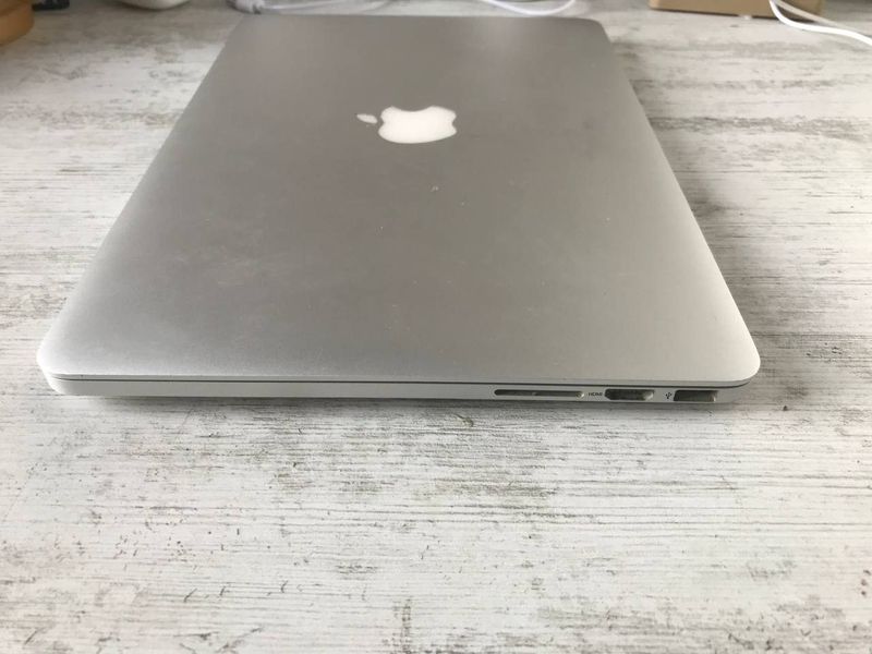 Ноутбук Apple MacBook Pro, 128 ГБ