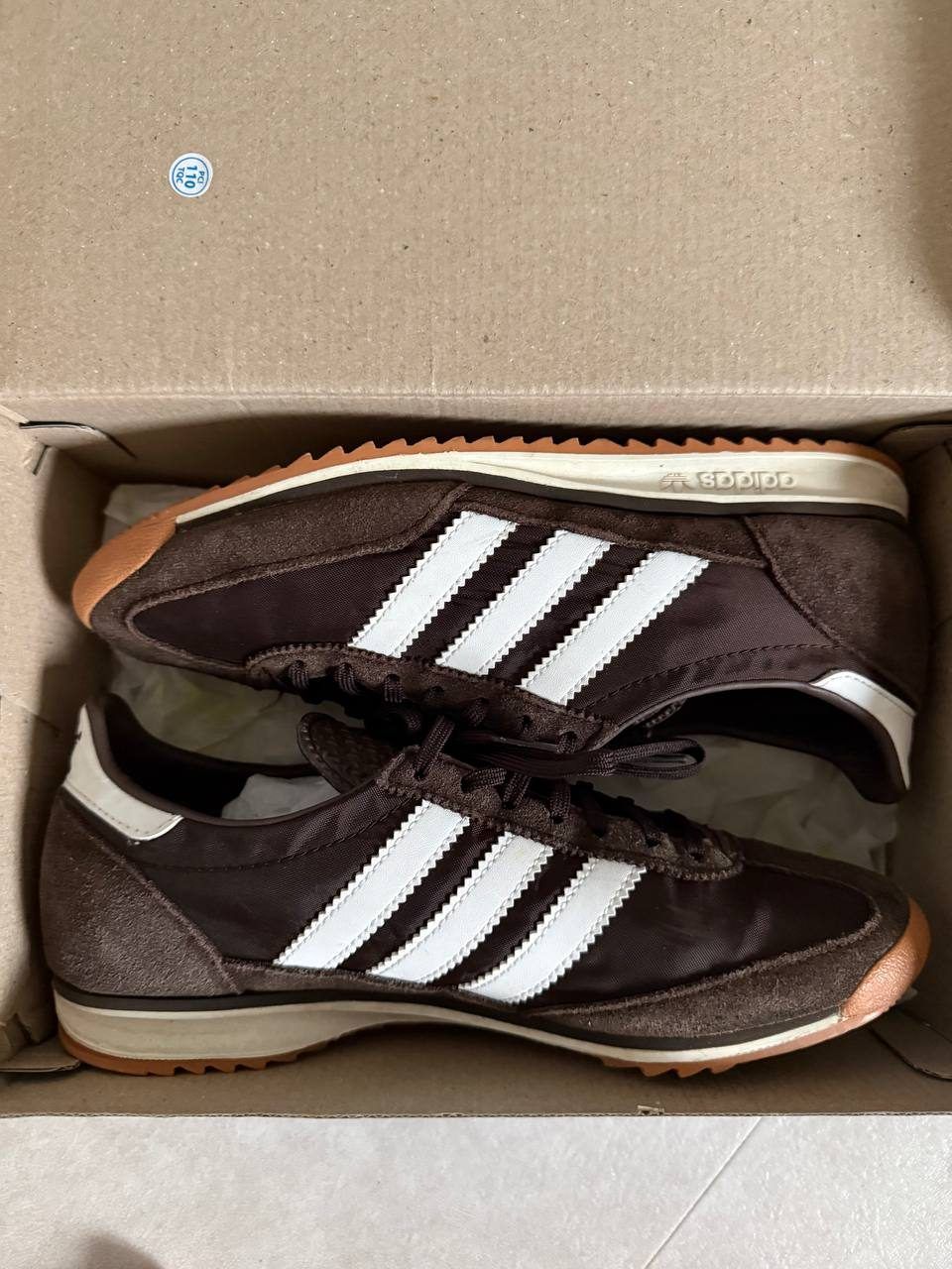Кроссовки Adidas, размер 39